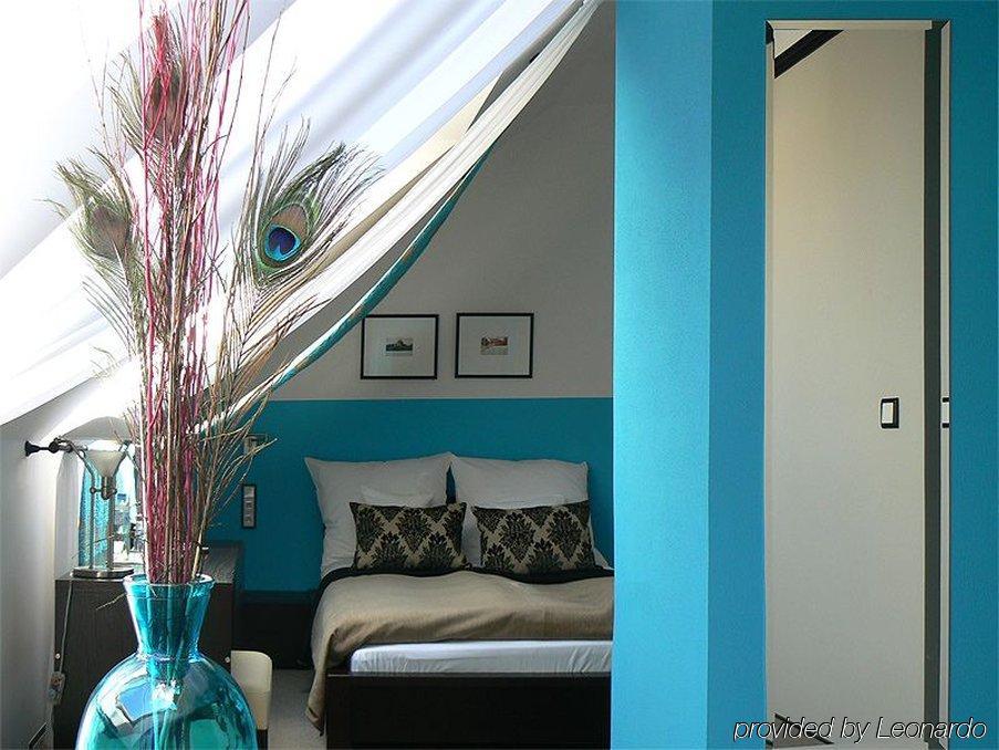 Hotel Pod Lwem Elblag Oda fotoğraf